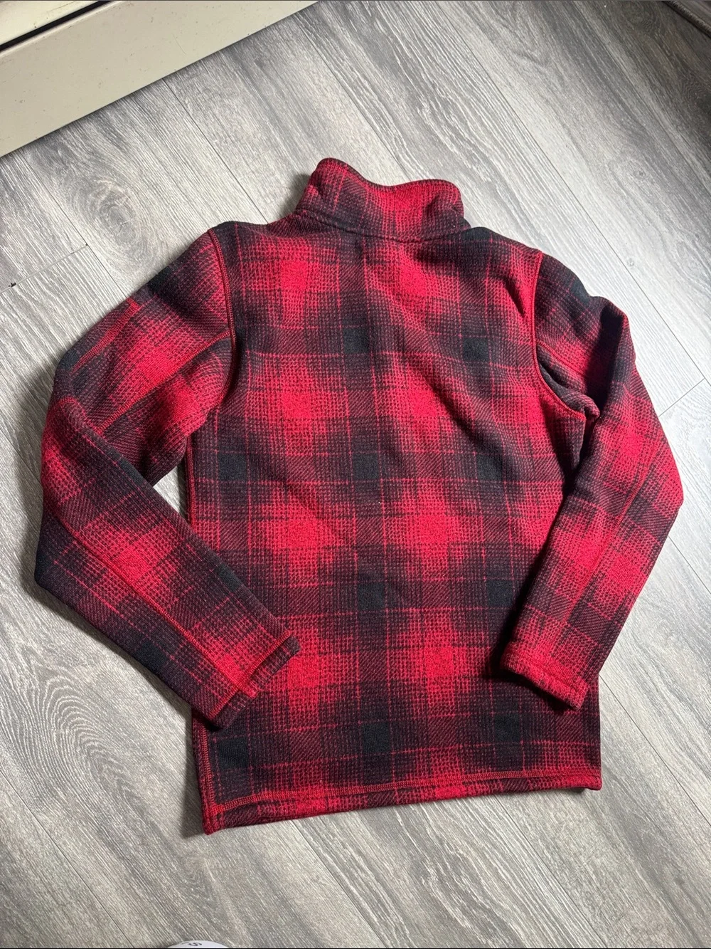 The North Face Men’s Red and Black Plaid Quarter-Zip Fleece